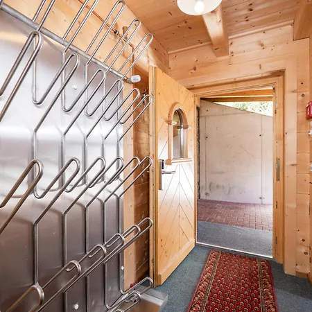 בית נופש Family Maximilian